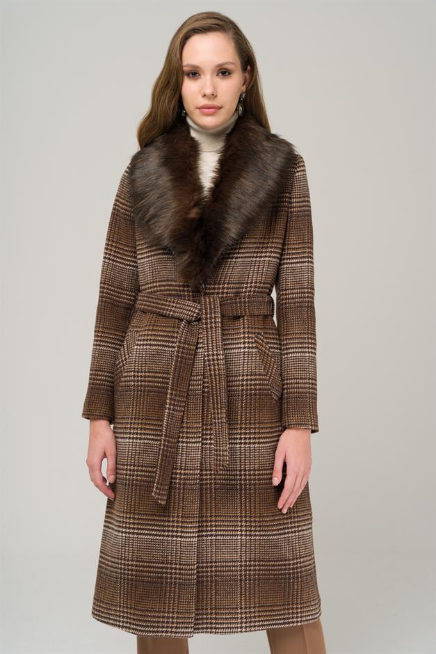 Mid-Length Plaid Coat with Detachable Fur Collar and Tie at the Waist COFFEE 3978