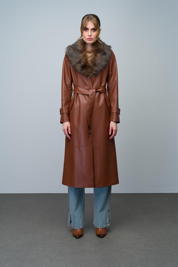Leather Trench Coat with Detachable Fur Collar and Belt at the Waist CAMEL 6606