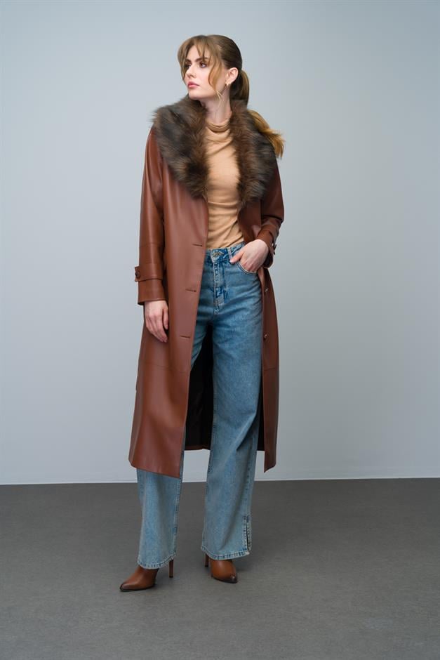 Leather Trench Coat with Detachable Fur Collar and Belt at the Waist CAMEL 6606