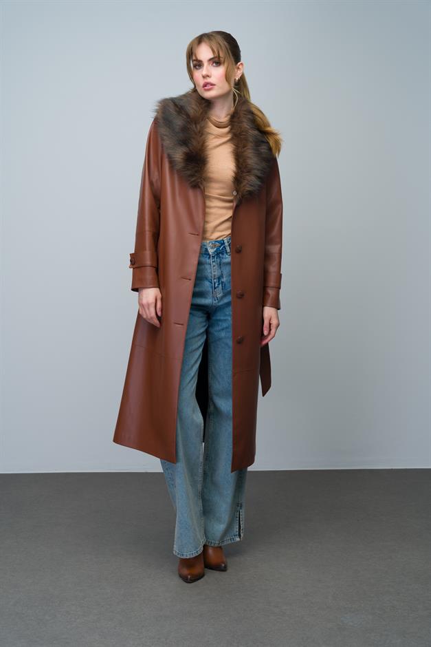 Leather Trench Coat with Detachable Fur Collar and Belt at the Waist CAMEL 6606