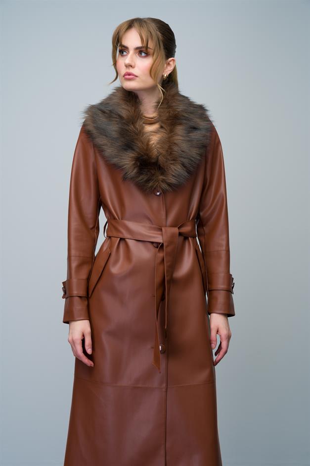 Leather Trench Coat with Detachable Fur Collar and Belt at the Waist CAMEL 6606