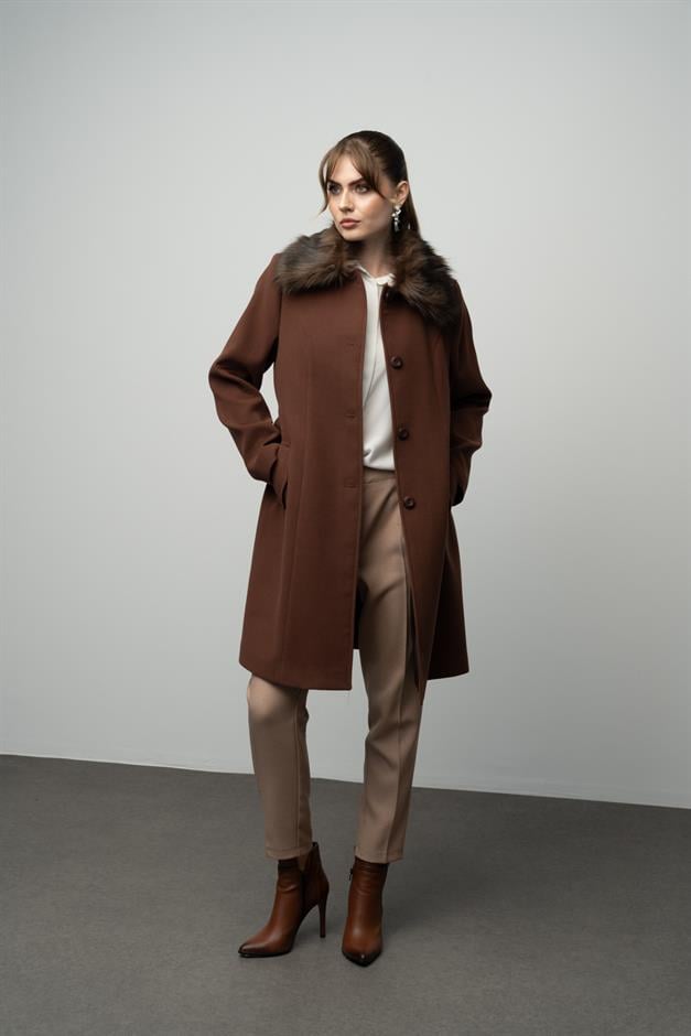 Large Size Fur Coat with Detachable Collar A.COFFEE 3004