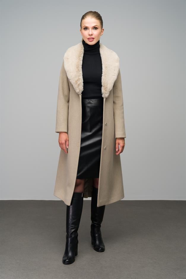 Mid-Length Coat with Detachable Fur Collar and Snap Closure STONE 3066