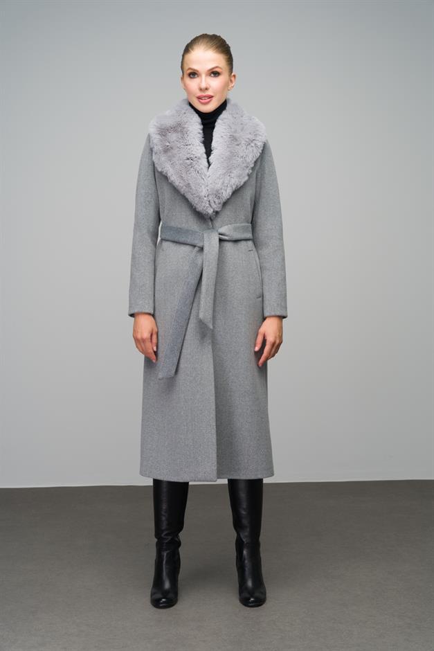 Mid-Length Coat with Detachable Fur Collar and Snap Closure A.GRI 3066