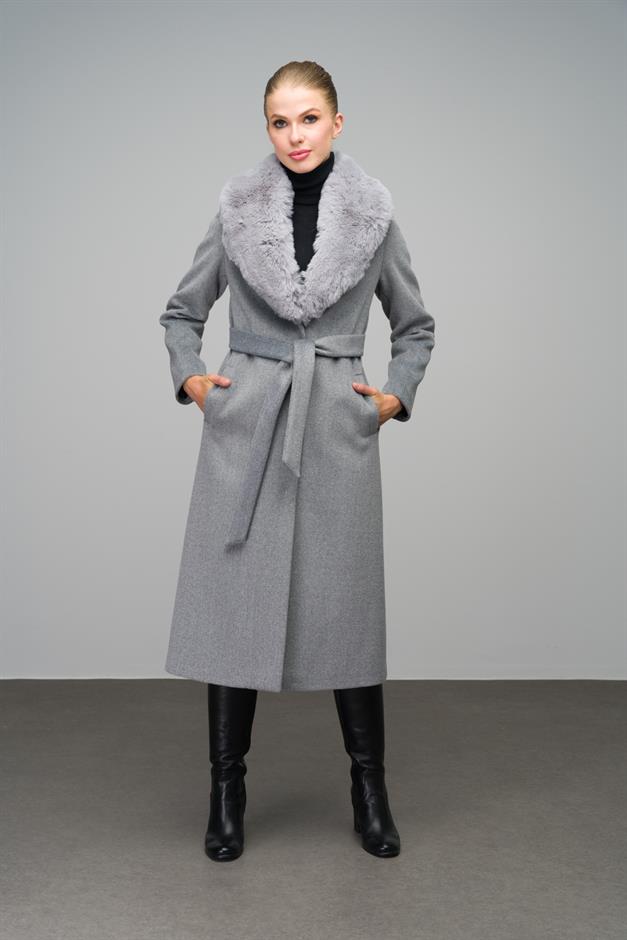 Mid-Length Coat with Detachable Fur Collar and Snap Closure A.GRI 3066