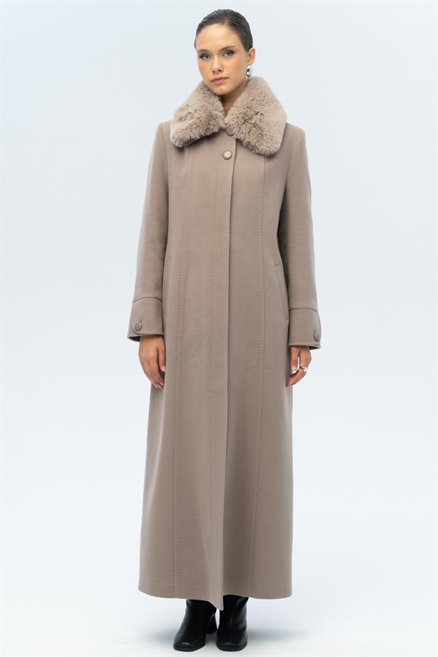 Large Size Coat with Detachable Fur Collar and Point Detail VIZON 3143