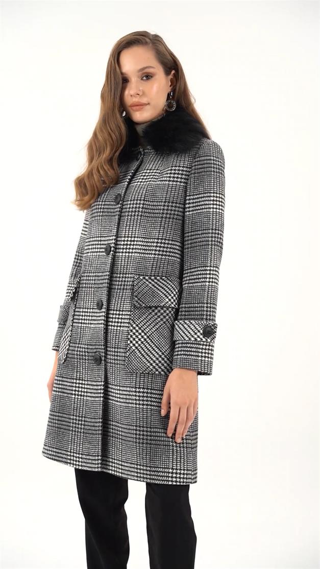 Plaid Coat with Detachable Fur Collar and Pocket BLACK 3979