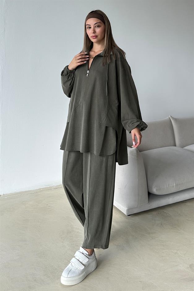 Premium Knitted Fabric Tunic Trouser Set with Zipper Detail on the Collar DRAB 9375-TK