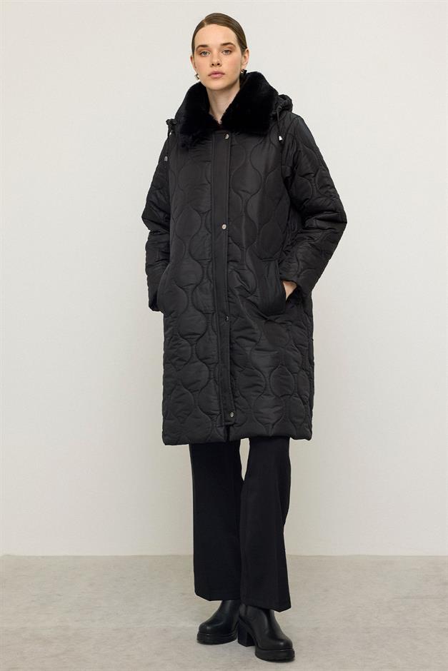 معطف مبطن بغطاء رأس قابل للفصل وسحاب للإغلاق وياقة من الفرو أسود 6784