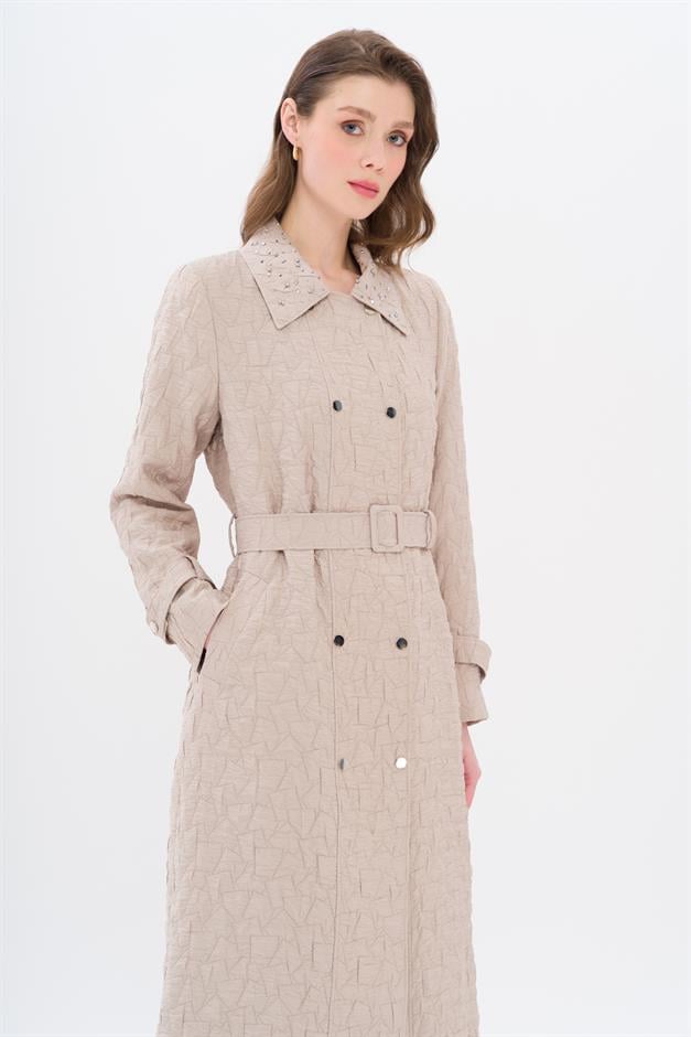 Quilted Patterned Lightweight Coat with Stone Detail on the Collar STONE 6706
