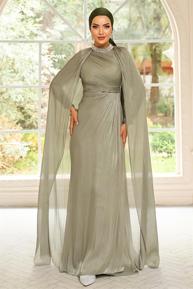 Yakası Taşlı Pelerin Detaylı Yoryo İpek Tesettür Abiye Elbise AÇIK YEŞİL 1247