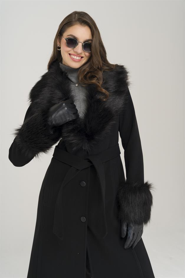 Mid-Length Coat with Detachable Fur Collar and Sleeves and Button Closure BLACK 3905
