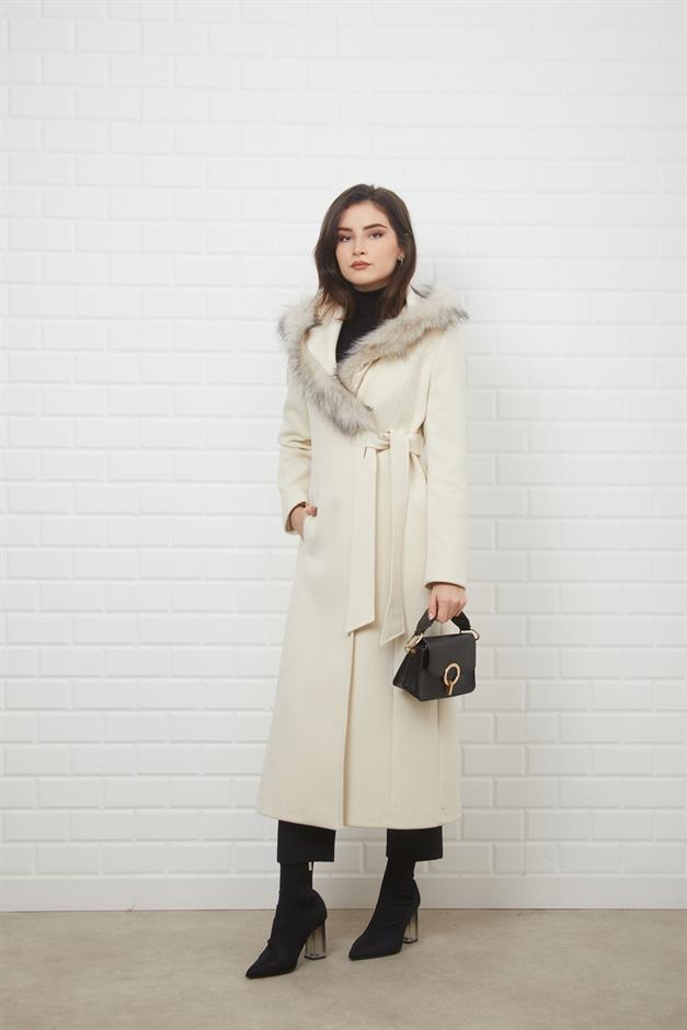 Furry Hooded Coat with Side Fastening and Snap Closure IVORY 3697