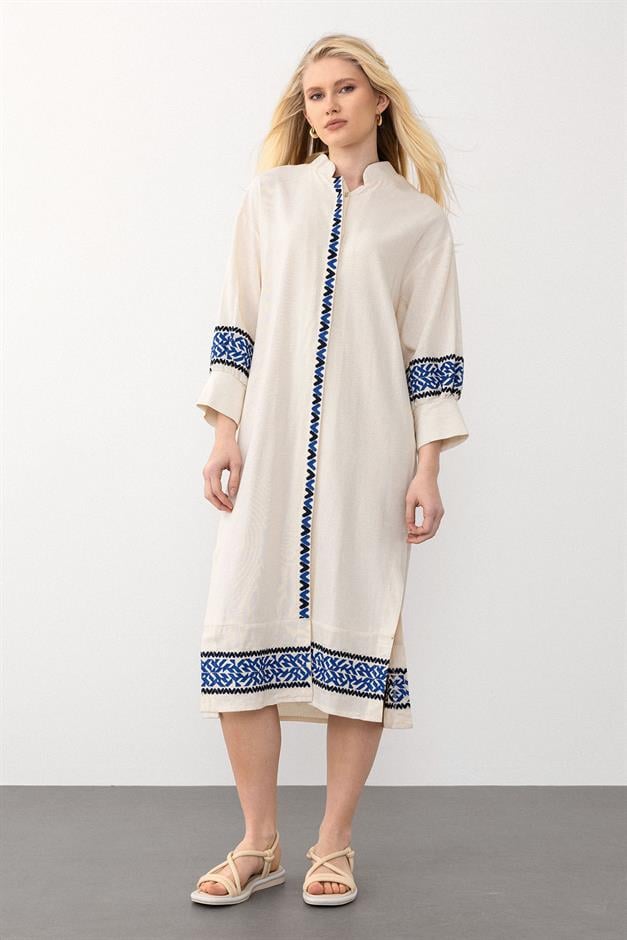 Embroidered Poplin Dress with Side Slits BEJ SCISSORS 9291-E