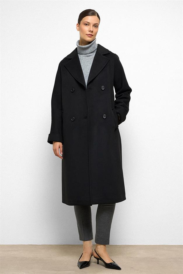 معطف من الكشمير بأكمام خفاش وتفاصيل غرزة منقطة أسود 3101