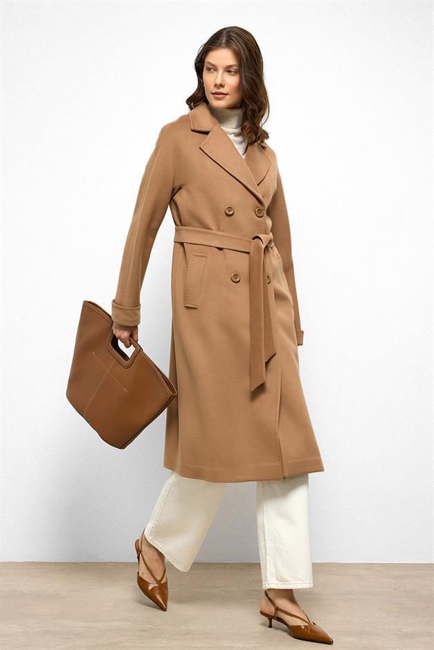 معطف من الكشمير بأكمام خفاش وتفاصيل غرزة منقطة كامل 3101