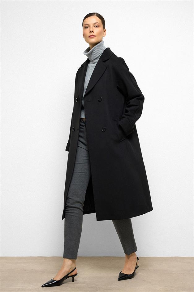 معطف من الكشمير بأكمام خفاش وتفاصيل غرزة منقطة أسود 3101