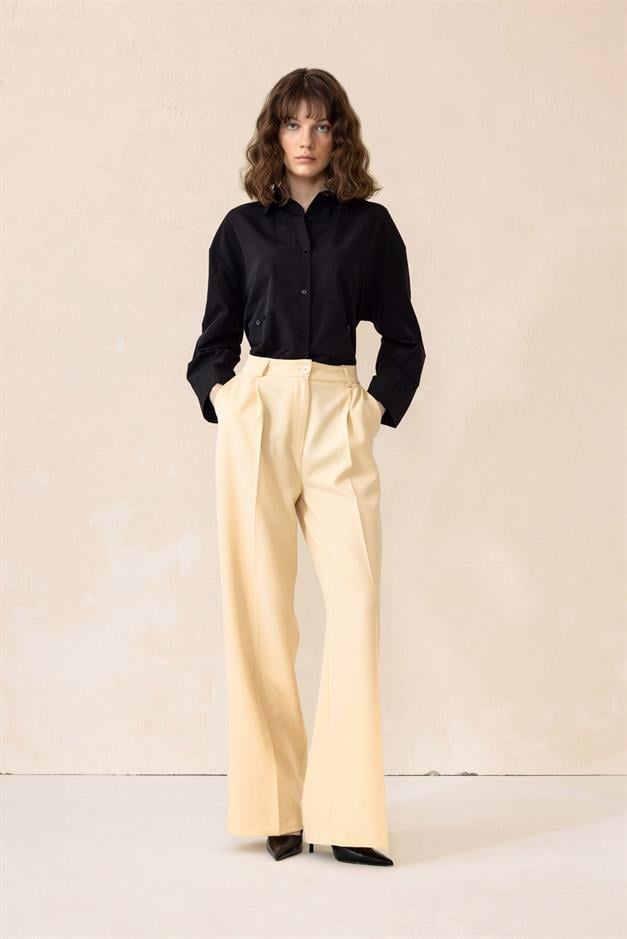 بنطلون بالازو واسع الساق بخصر مرتفع كريم 7577