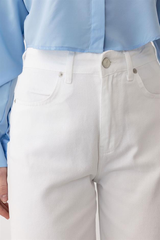 بنطال جينز واسع الساق بخصر مرتفع أبيض 7571