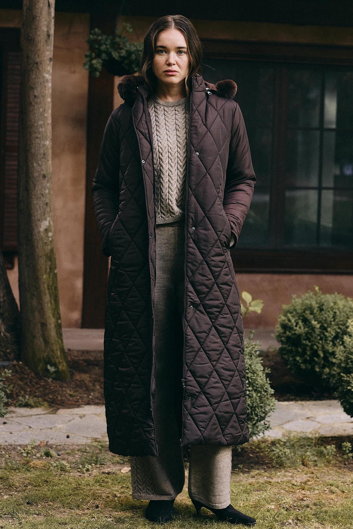 cikabilen-kurklu-kapusonlu-