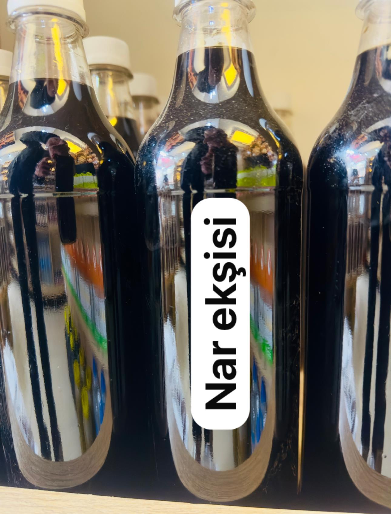 {KARAKOVAN PETEK BALI}