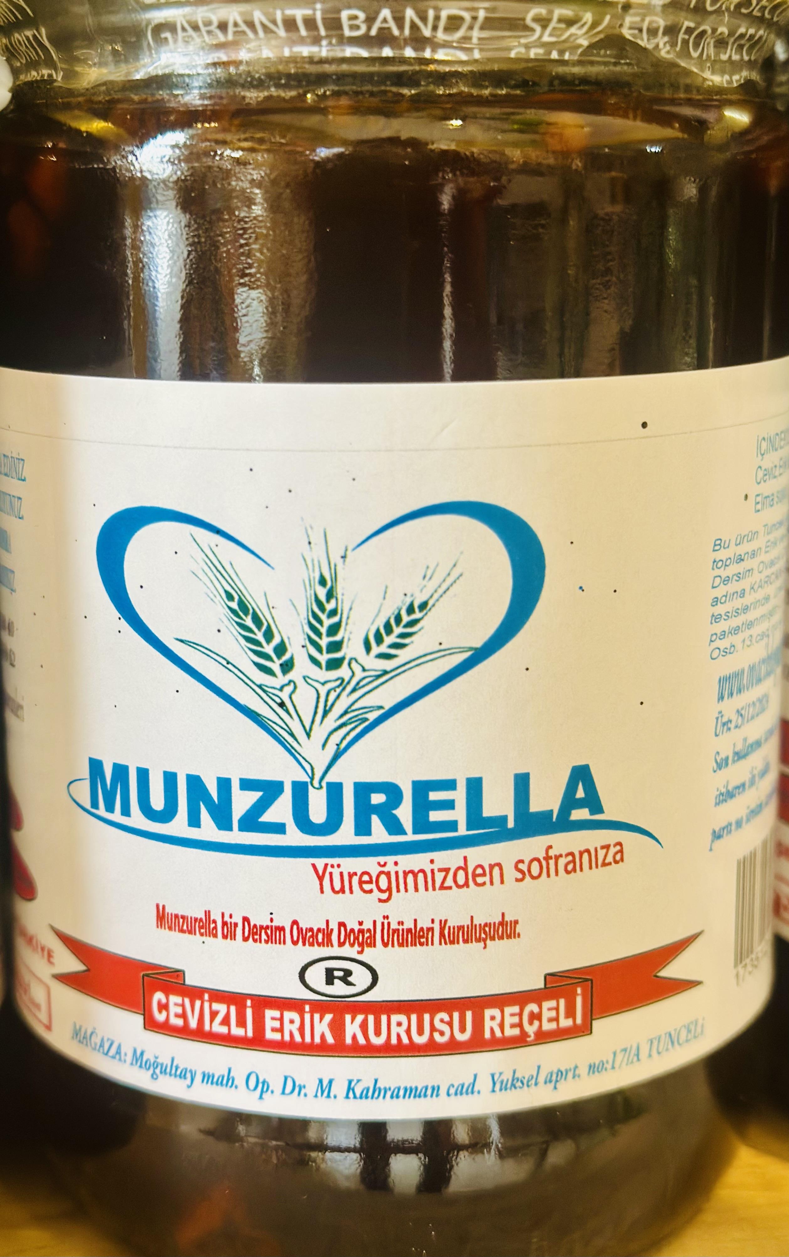 {KARAKOVAN PETEK BALI}