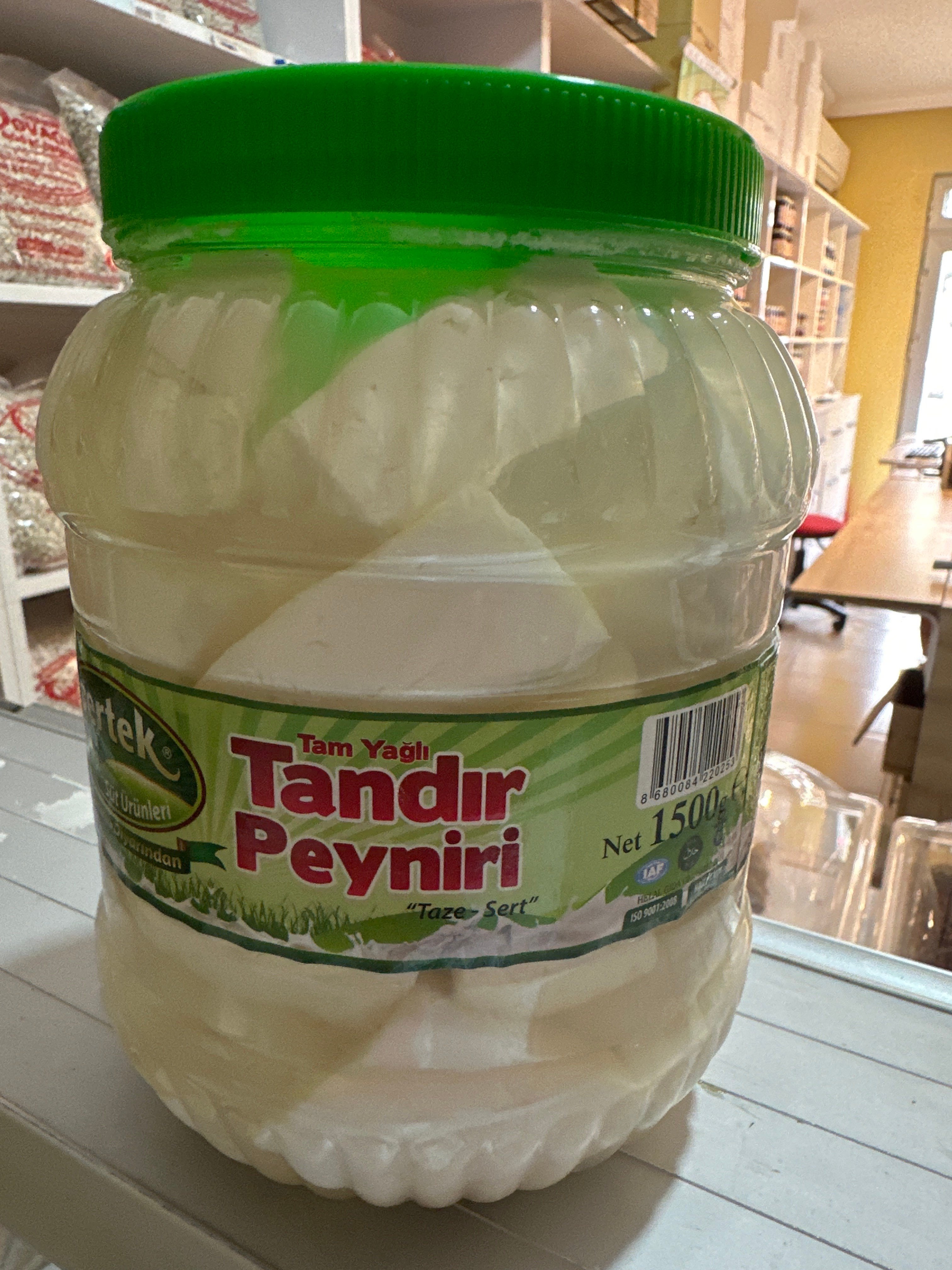 {KARAKOVAN PETEK BALI}