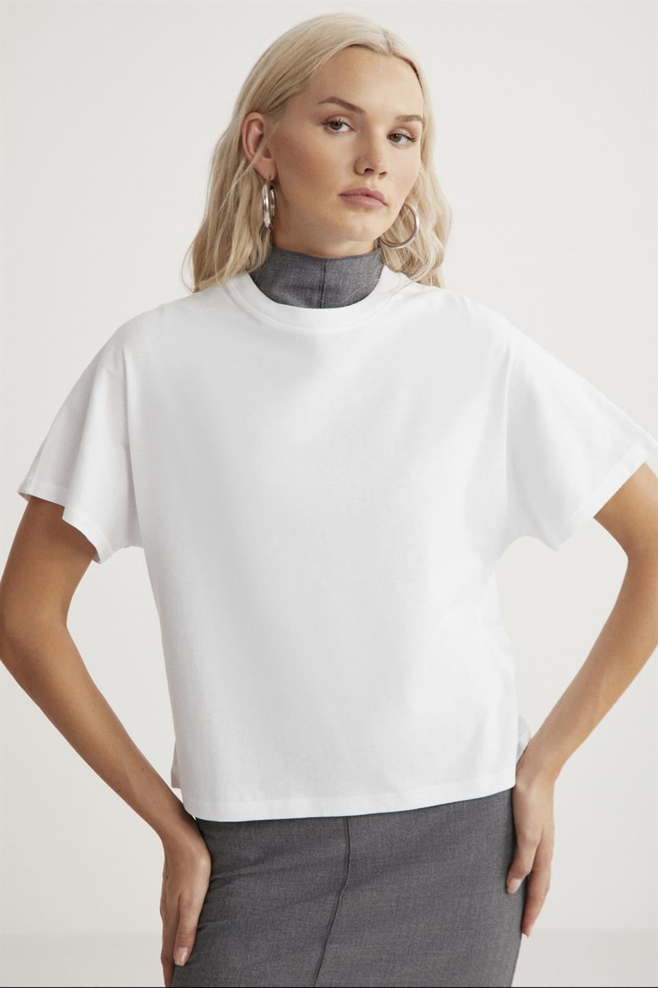 LOTTIE Kadın %100 Organik Pamuklu Regular Kalıp Bisiklet Yaka Basic Kısa Kollu Beyaz T-Shirt