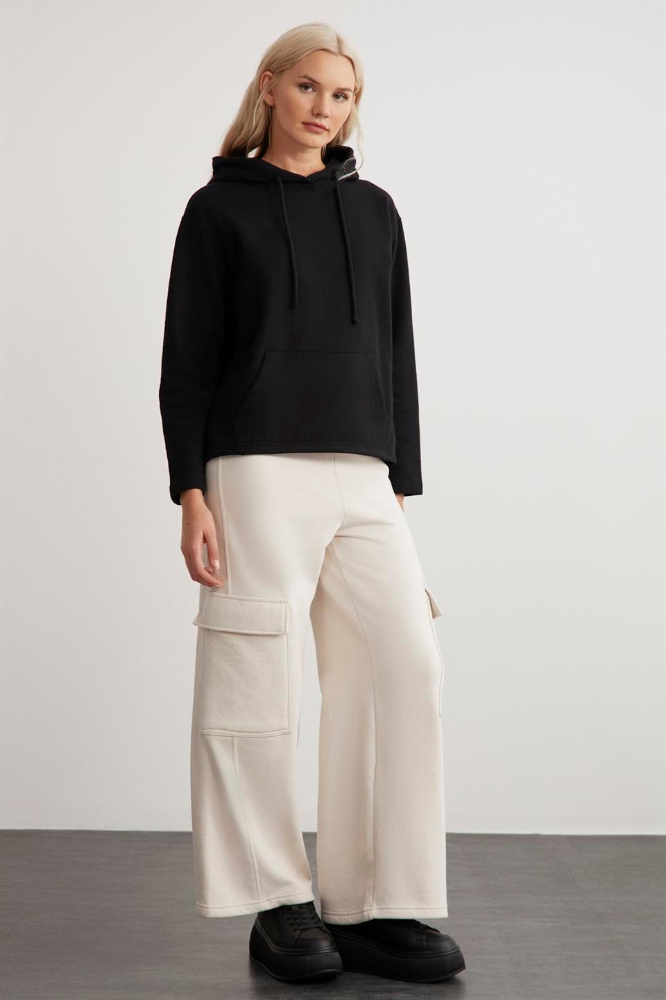 LYRA  Relaxed Ekru Tekli Eşofman Altı