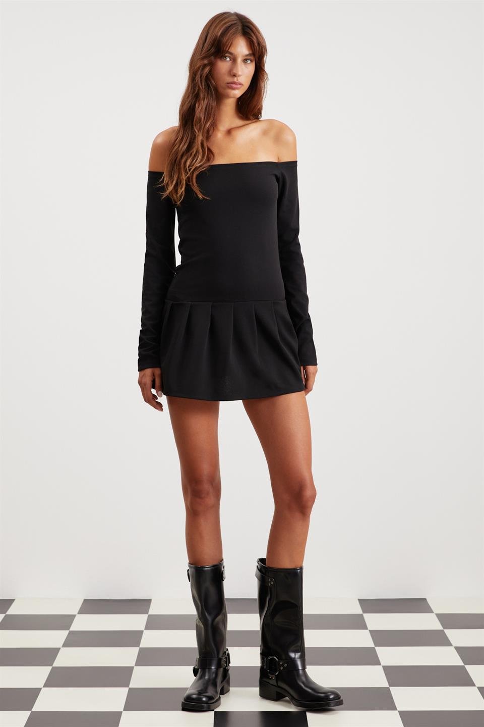 NEVA  Relaxed Siyah Tekli Elbise