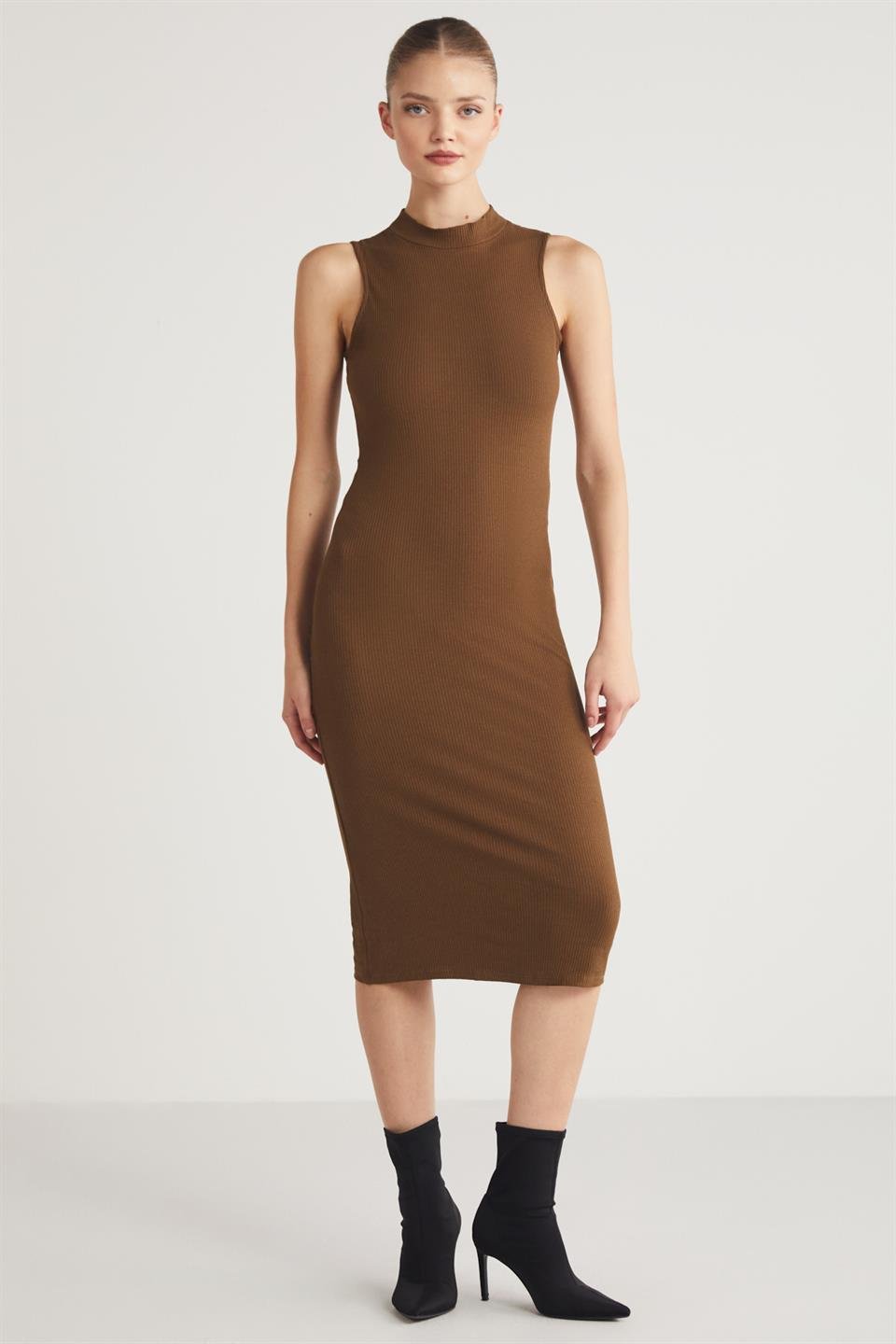 PANNI  Slim Kahverengi Tekli Elbise