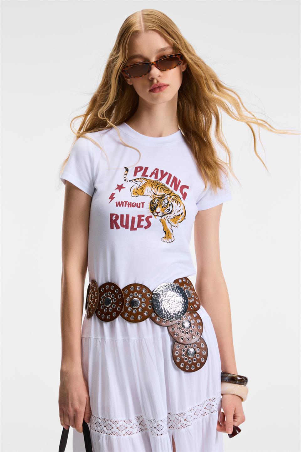 YELVANE Kadın %100 Pamuk Bisiklet Yaka Baskılı Regular Fit Beyaz T-Shirt