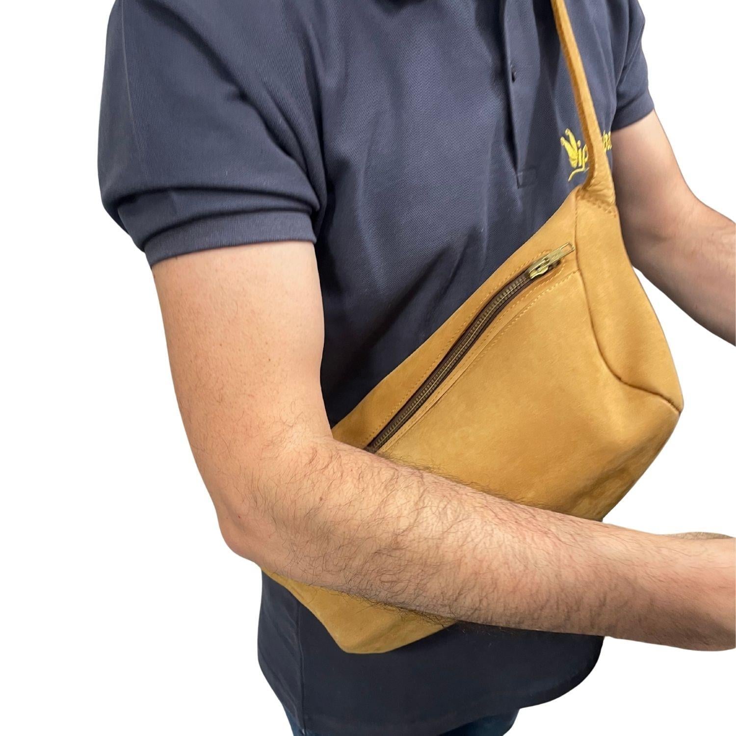 İb050, Orta Boy Çapraz Fermuarlı Çanta Kalıbı, 4 Parça Kalıp,