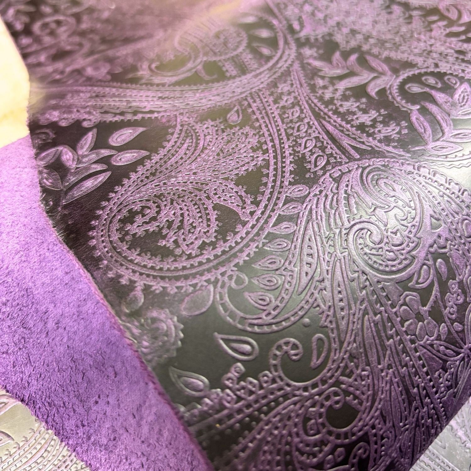 Şal Baskı Desenli Mor Crazy Deri -1.6 mm, Deri Hobi Uğraşı İçin Hakiki Parça Deri 