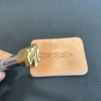 IPCR-61 Craft, Sonsuz Şekilli Deri Baskı Stamp