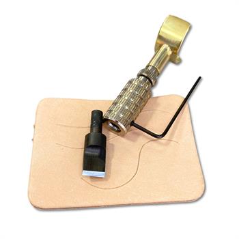 Deri Desen Parmak Bıçağı – Pirinç Saplı, Kaliteli Çelik Uçlu El Aleti