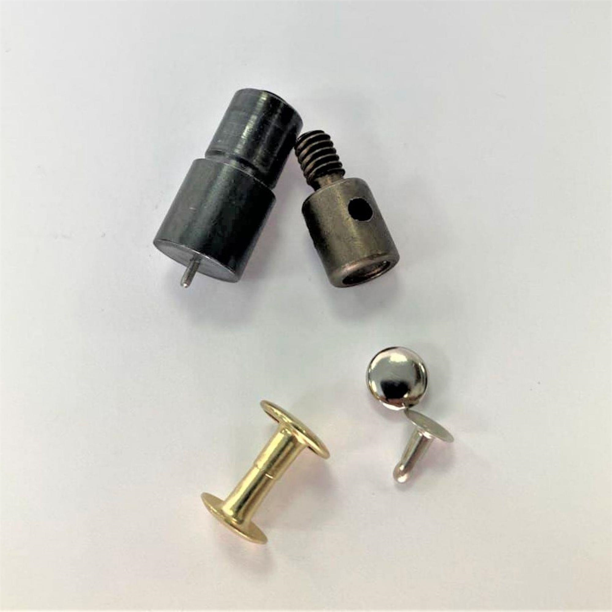 İpekbazaar Rivet Kapsül Çakma Kalıbı