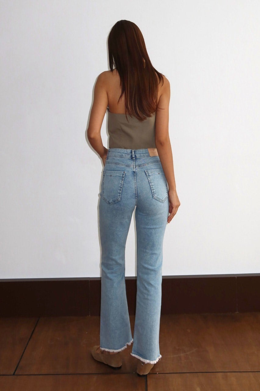 Paçası Püsküllü Yüksek Bel Flare Jean LC7403