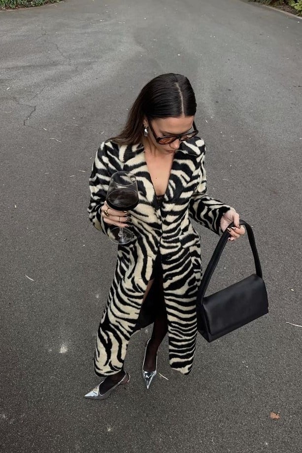 Kruvaze Yaka Zebra Desen Uzun Kaban MS8763