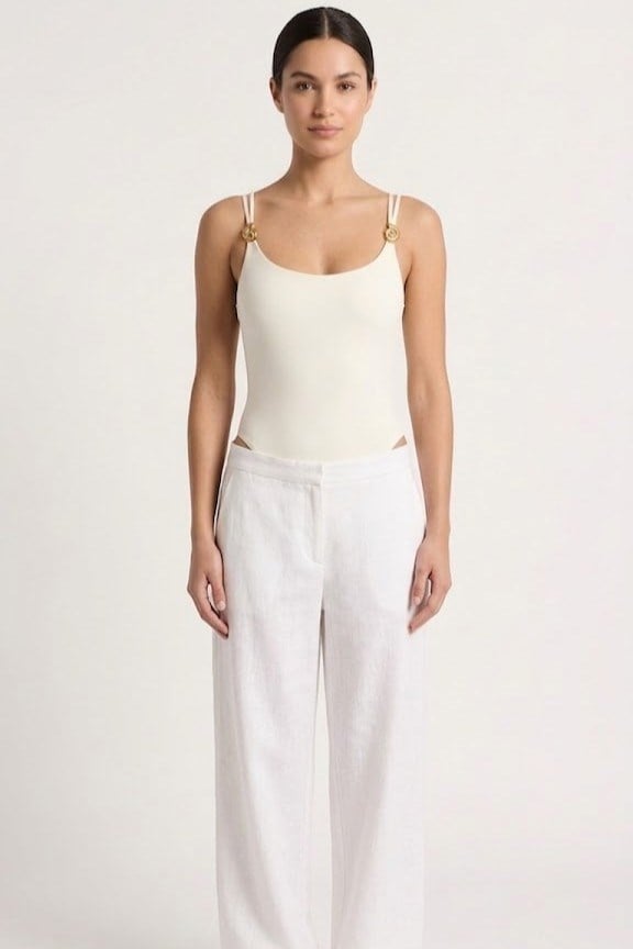 Toka Detaylı Çift İp Askılı Bluz QZ01941