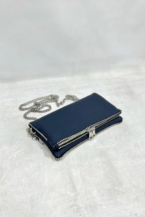 Zımba Detaylı Zincirli Deri El Çantası RY503