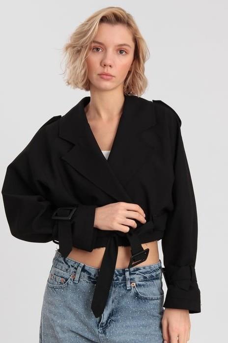 İç Astarı Çizgili Kemerli Oversize Kısa Ceket PR9306