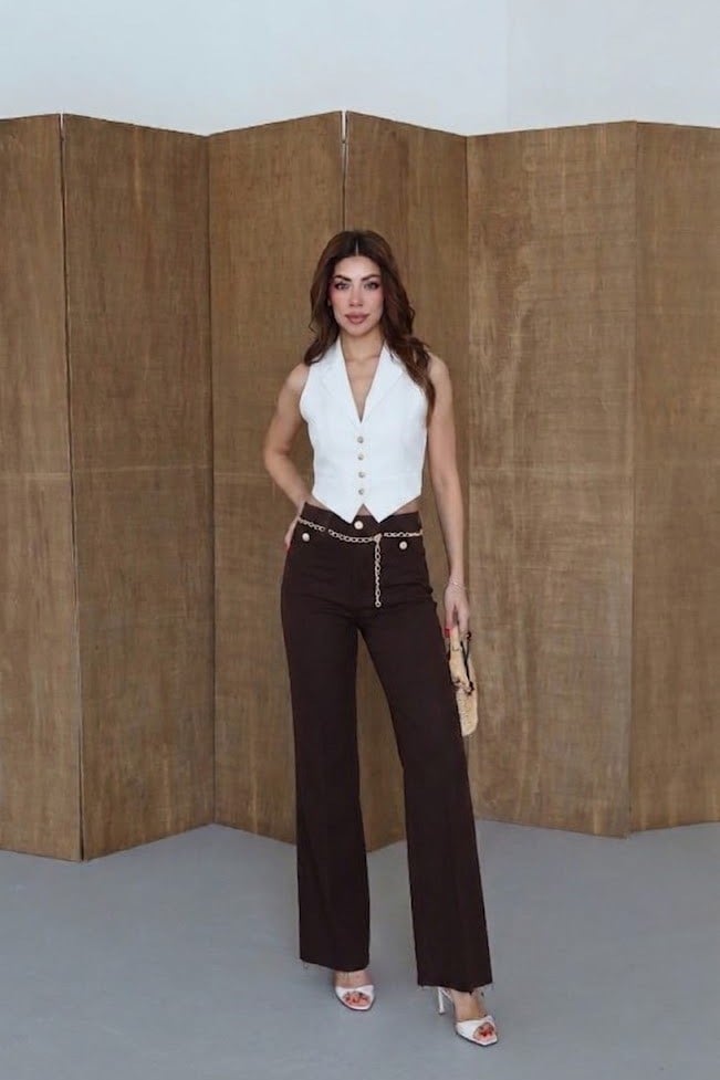 Zincir Kemerli Cep Detaylı Wide Leg Jean LC8158