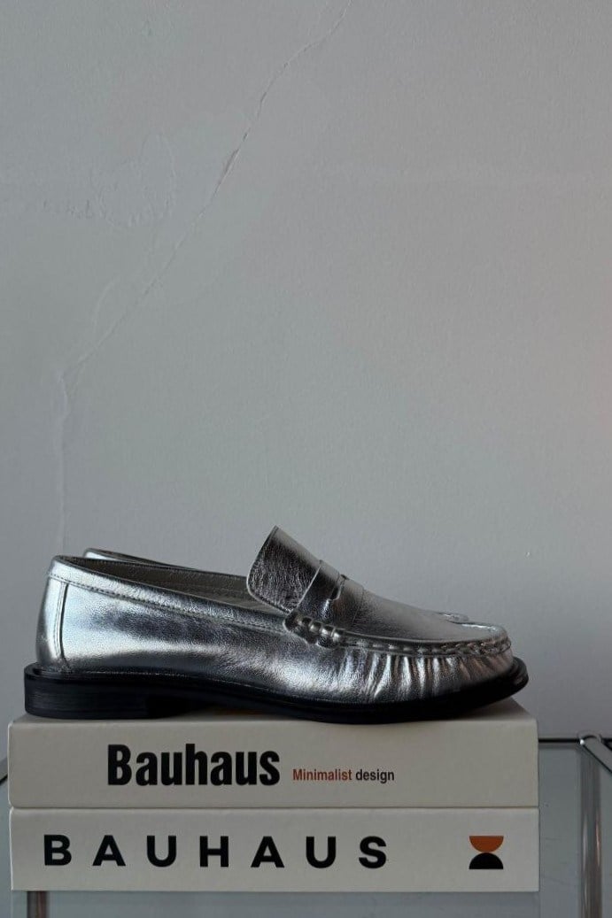 Büzgü Detaylı Gerçek Deri Loafer Ayakkabı D-FE124