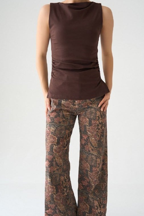 Yanları Büzgülü Kolsuz Bluz QS261014