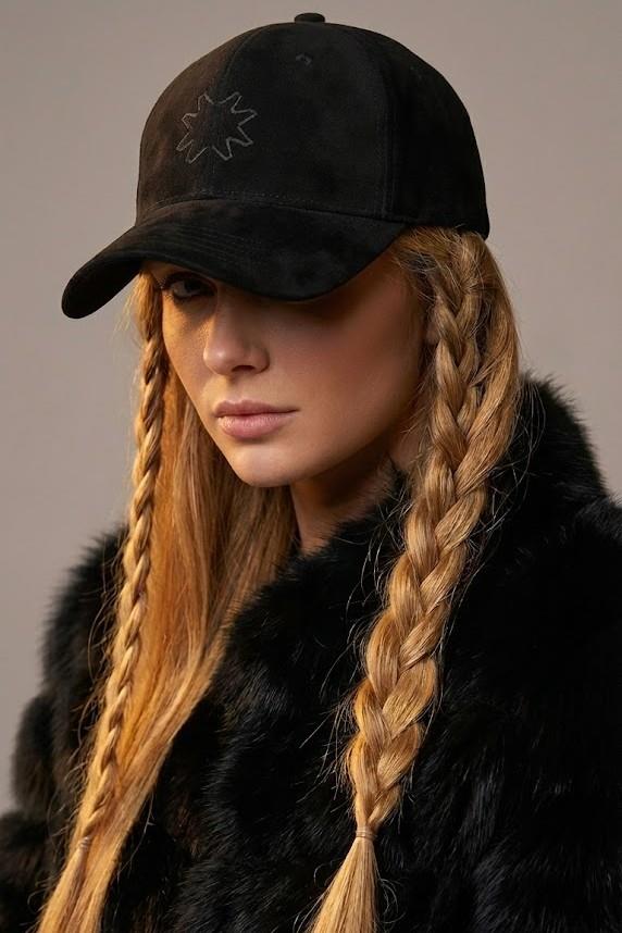 Nakışlı Süet Şapka MOZ1821