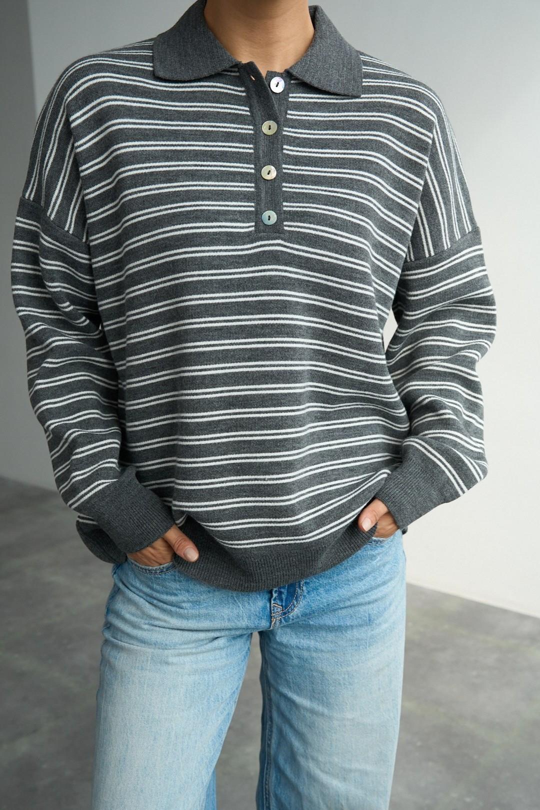 Polo Yaka Çizgili Triko Kazak QS251136