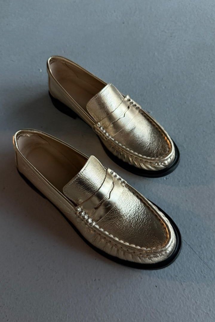 Büzgü Detaylı Gerçek Deri Loafer Ayakkabı D-FE124