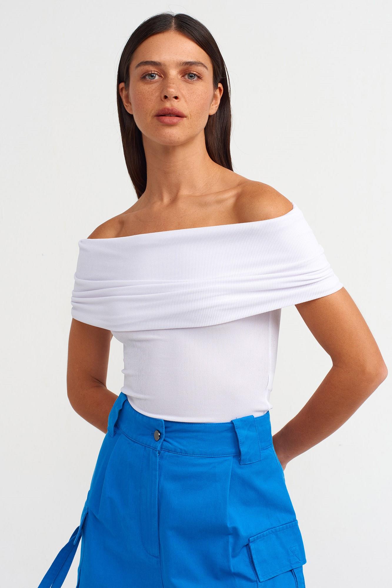 Madonna Yaka Fitilli Bluz DL30851