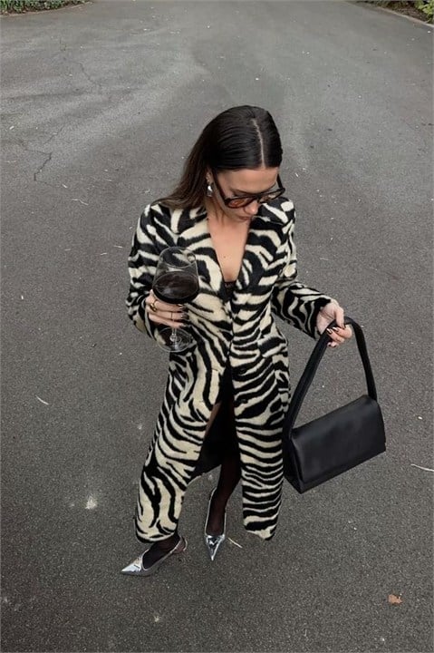 Kruvaze Yaka Zebra Desen Uzun Kaban MS8763
